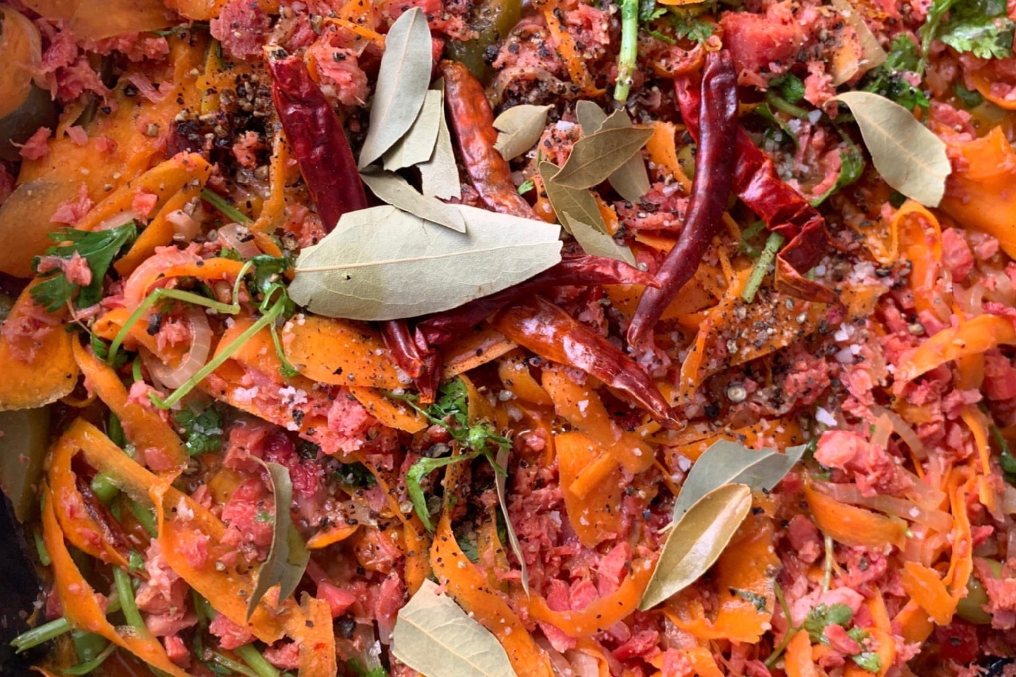 Estofado de Marlín Ahumado: Un Plato Rico en Sabor y Tradición